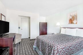 Days Inn by Wyndham St Clairsville