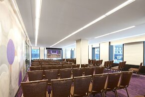 The Lexington Hotel, Autograph Collection