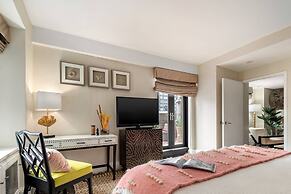 The Lexington Hotel, Autograph Collection