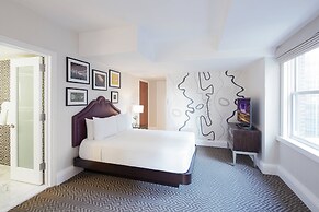 The Lexington Hotel, Autograph Collection