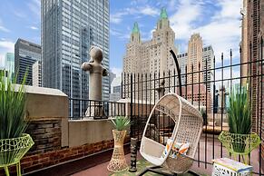 The Lexington Hotel, Autograph Collection