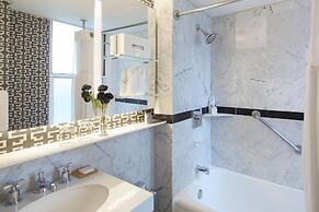 The Lexington Hotel, Autograph Collection