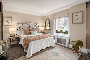 The Lexington Hotel, Autograph Collection