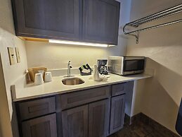 Bluegrass Extended Stay Hotel