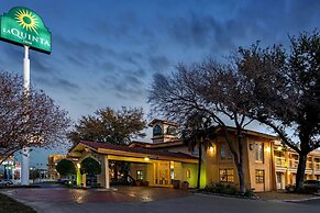 La Quinta Inn By Wyndham IH-10 West San Antonio TX