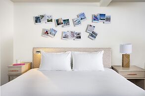Blue Water Resort