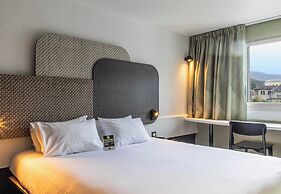 B&B HOTEL Lourdes Centre Gare 3 étoiles