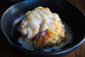 DoubleTree by Hilton Memphis Downtown