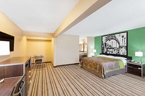 Super 8 by Wyndham Kingsville