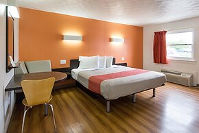 Motel 6 Sidney, OH