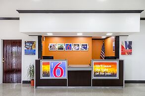 Motel 6 Sidney, OH