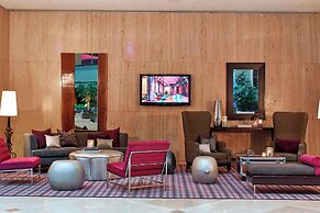 Renaissance Atlanta Waverly Hotel & Convention Center