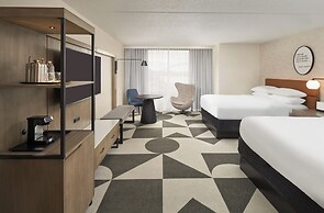 Sheraton Pittsburgh Hotel at Station Square