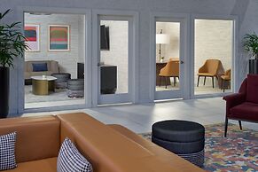 Sheraton Pittsburgh Hotel at Station Square