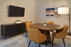 Sheraton Pittsburgh Hotel at Station Square