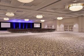 Sheraton Pittsburgh Hotel at Station Square