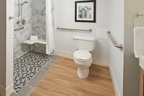 Sheraton Pittsburgh Hotel at Station Square