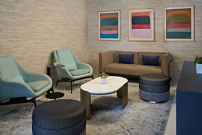 Sheraton Pittsburgh Hotel at Station Square