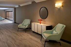 Sheraton Pittsburgh Hotel at Station Square