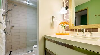 Hotel Indigo Savannah Historic District by IHG