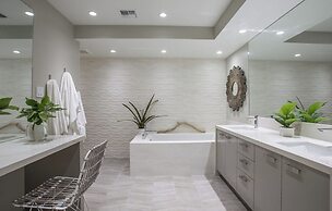 Makena Surf - CoralTree Residence Collection