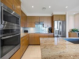 Makena Surf - CoralTree Residence Collection