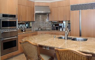 Makena Surf - CoralTree Residence Collection