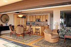 Makena Surf - CoralTree Residence Collection