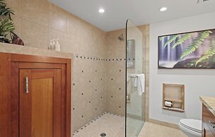 Makena Surf - CoralTree Residence Collection