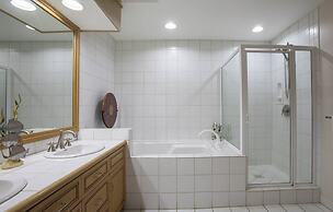 Makena Surf - CoralTree Residence Collection