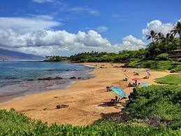 Makena Surf - CoralTree Residence Collection