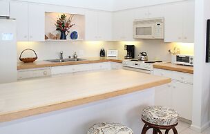 Makena Surf - CoralTree Residence Collection