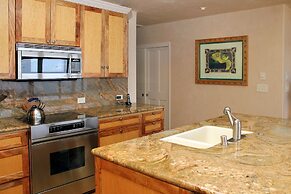 Makena Surf - CoralTree Residence Collection