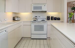 Makena Surf - CoralTree Residence Collection