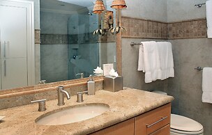 Makena Surf - CoralTree Residence Collection