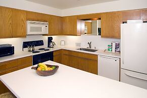 Makena Surf - CoralTree Residence Collection