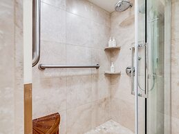 Makena Surf - CoralTree Residence Collection