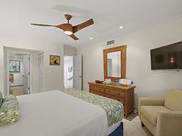 Makena Surf - CoralTree Residence Collection