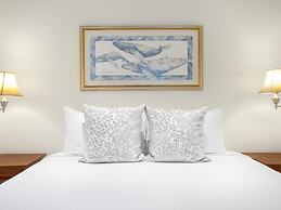 Makena Surf - CoralTree Residence Collection