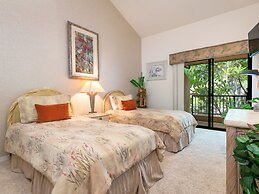 Makena Surf - CoralTree Residence Collection