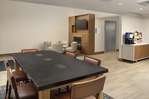 Holiday Inn Express & Suites Annapolis by IHG