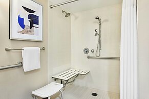 Courtyard by Marriott Los Angeles - Sherman Oaks