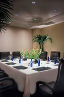 Courtyard by Marriott Los Angeles - Sherman Oaks