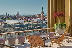 Koenigshof, A Luxury Collection Hotel, Munich