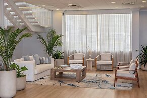 Ashore Oceanfront Hotel by Marriott