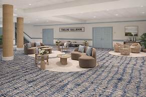 Ashore Oceanfront Hotel by Marriott