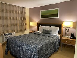Lakeside Inn