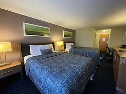 Lakeside Inn
