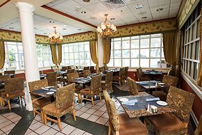 Safety Harbor Resort & Spa Trademark Collection by Wyndham