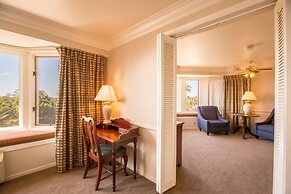 Historic Santa Maria Inn